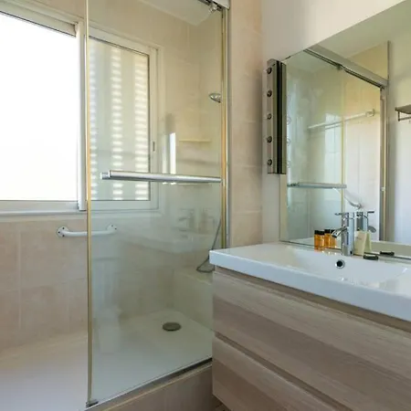 C078-superb In - Sea View - 6 People Апартаменты *