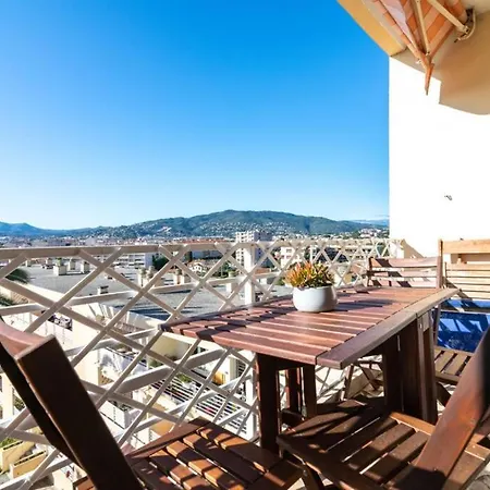 C078-superb In - Sea View - 6 People * Κάννες